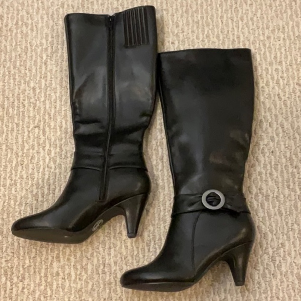 Bella Vita Black Heeled Boots